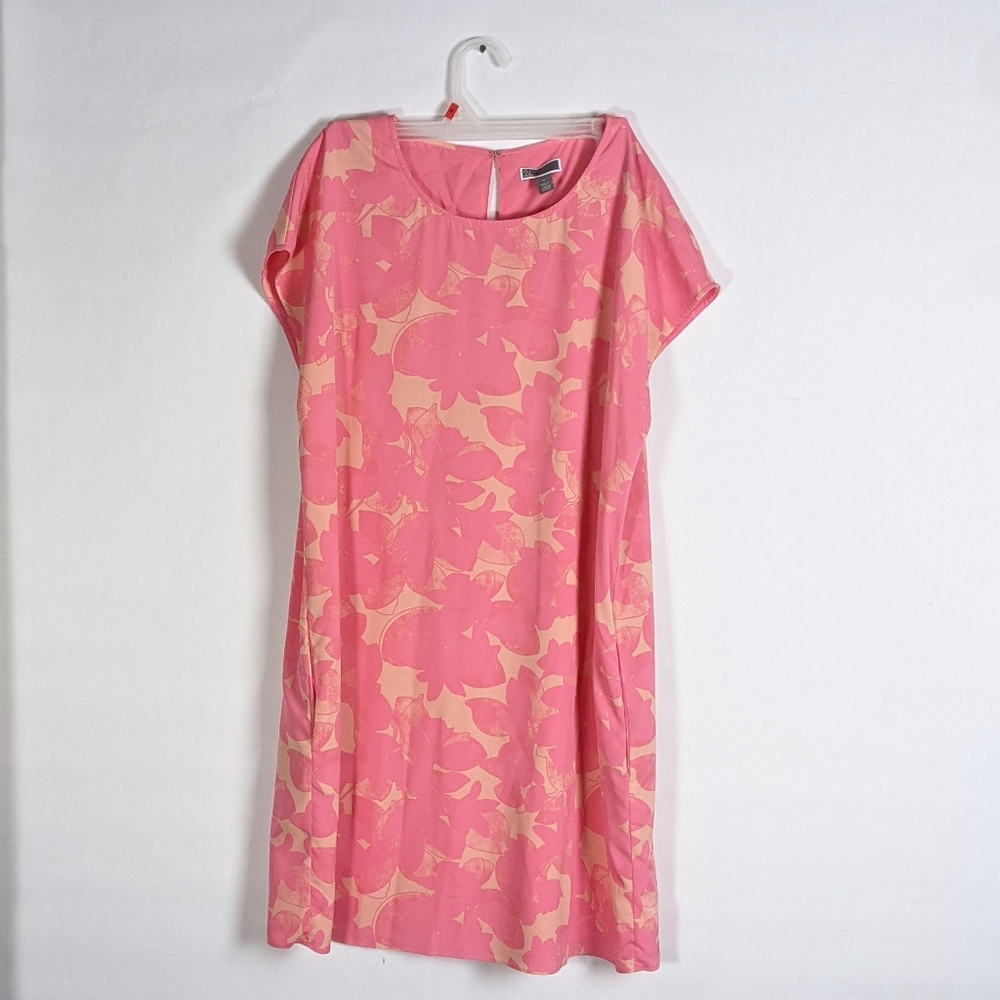 Chelsea28 pink and cream floral shift dress